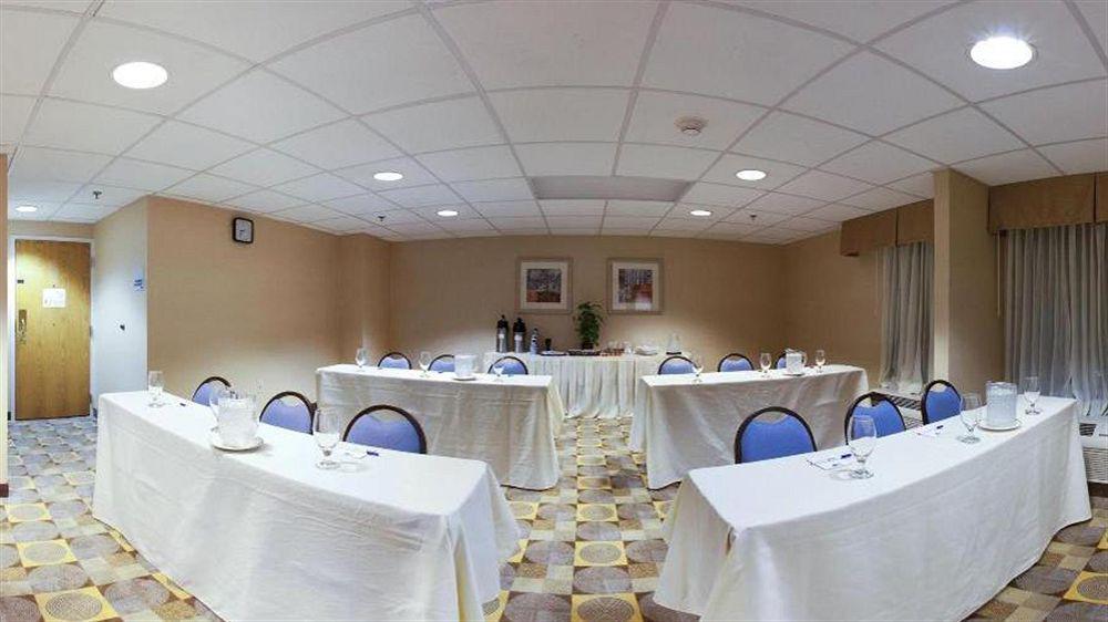 Holiday Inn Express Wilkes Barre East By Ihg Екстер'єр фото