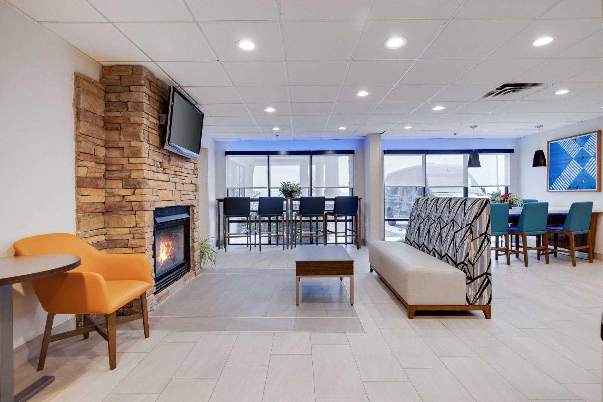 Holiday Inn Express Wilkes Barre East By Ihg Екстер'єр фото