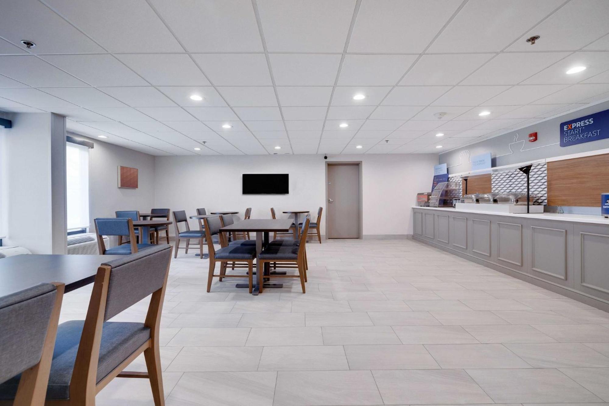 Holiday Inn Express Wilkes Barre East By Ihg Екстер'єр фото